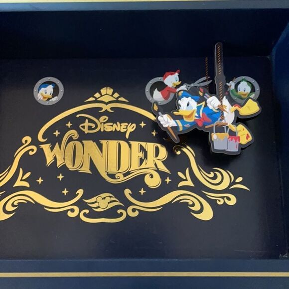 NIB Disney Cruise Shadow Box - Picture 4 of 6